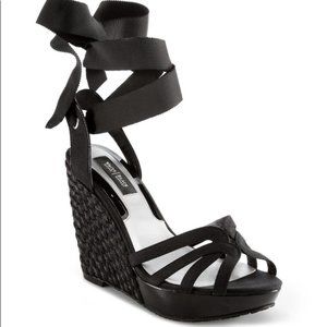 White House Black Market Espadrille Wedge sz 8